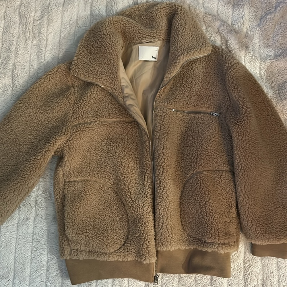 Wilfred Free The Teddy Full Zip Jacket Tan Large with pockets - Picture 5 of 13
